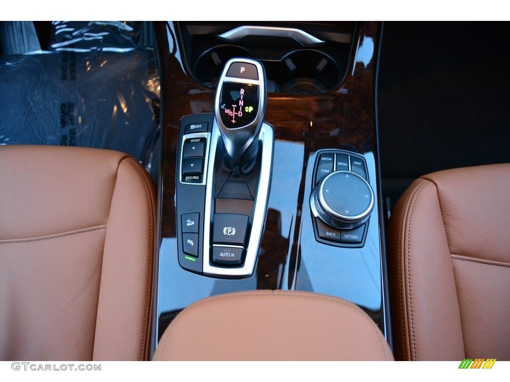 2017 BMW X4 xDrive28i 8 Speed Sport Automatic Transmission Photo #117192046