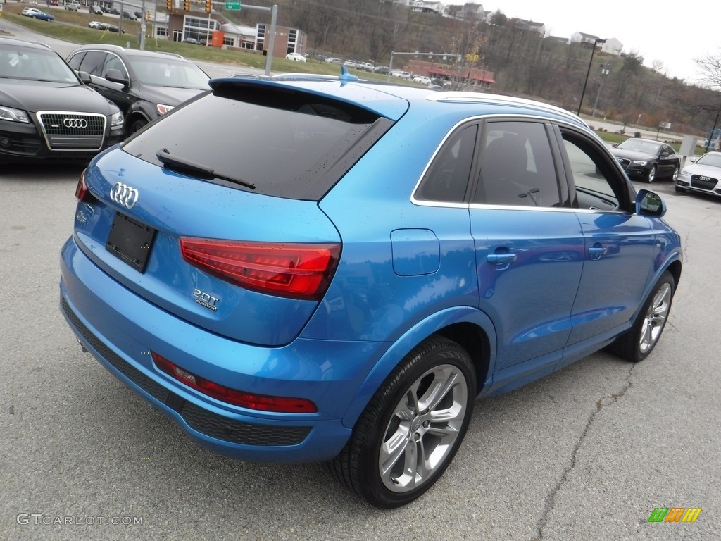 Hainan Blue Metallic 2016 Audi Q3 2.0 TSFI Prestige quattro Exterior Photo #117194392