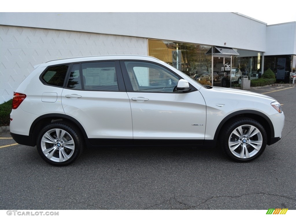 2016 X3 xDrive28i - Mineral White Metallic / Sand Beige photo #2