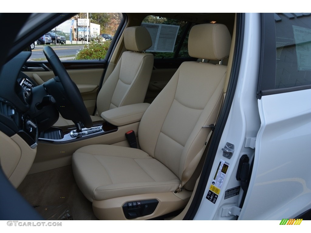 2016 X3 xDrive28i - Mineral White Metallic / Sand Beige photo #13
