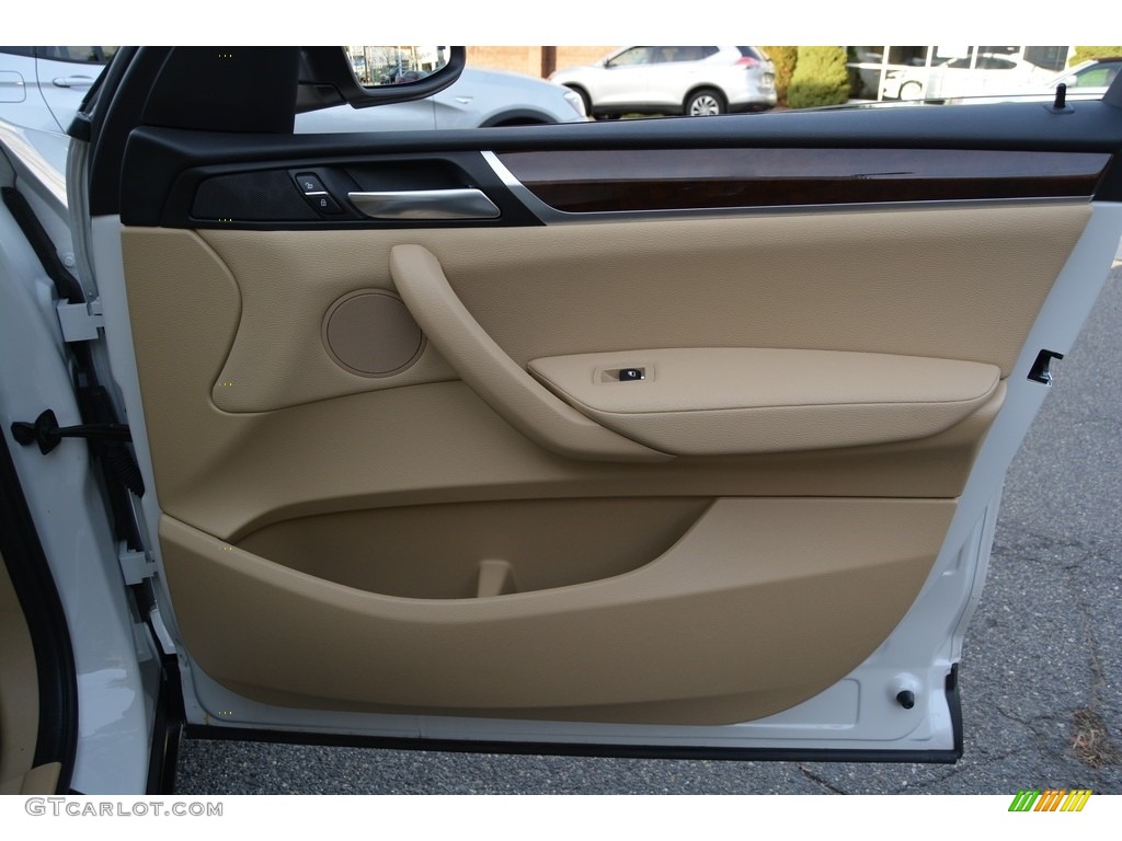 2016 X3 xDrive28i - Mineral White Metallic / Sand Beige photo #26
