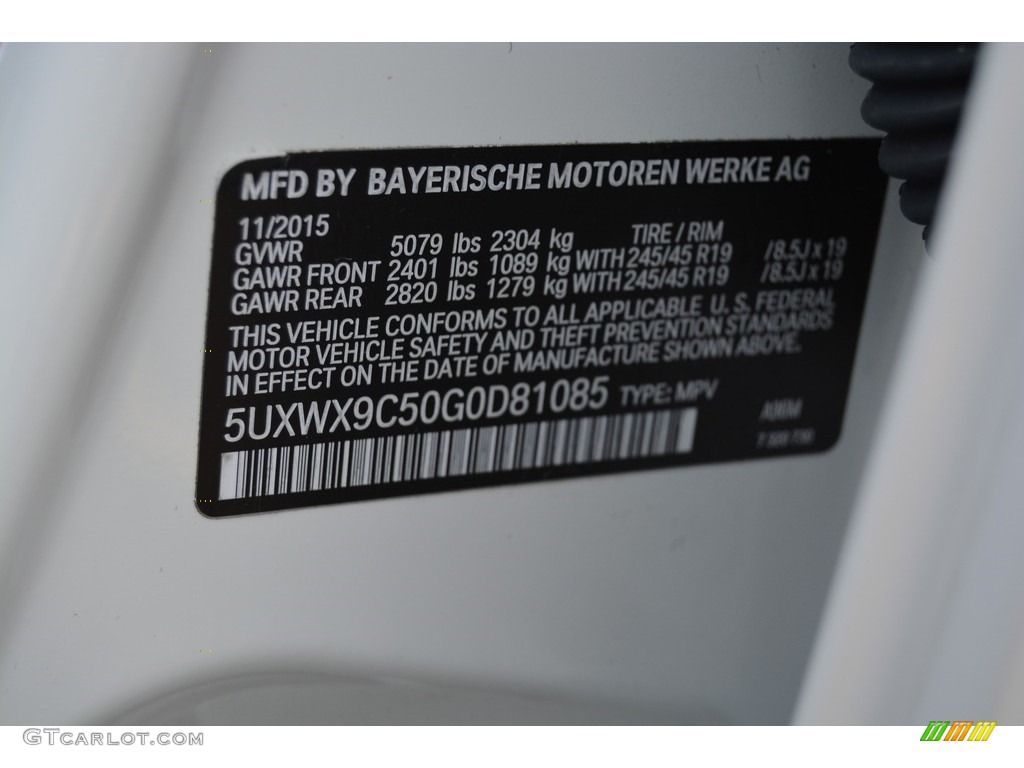 2016 X3 xDrive28i - Mineral White Metallic / Sand Beige photo #34
