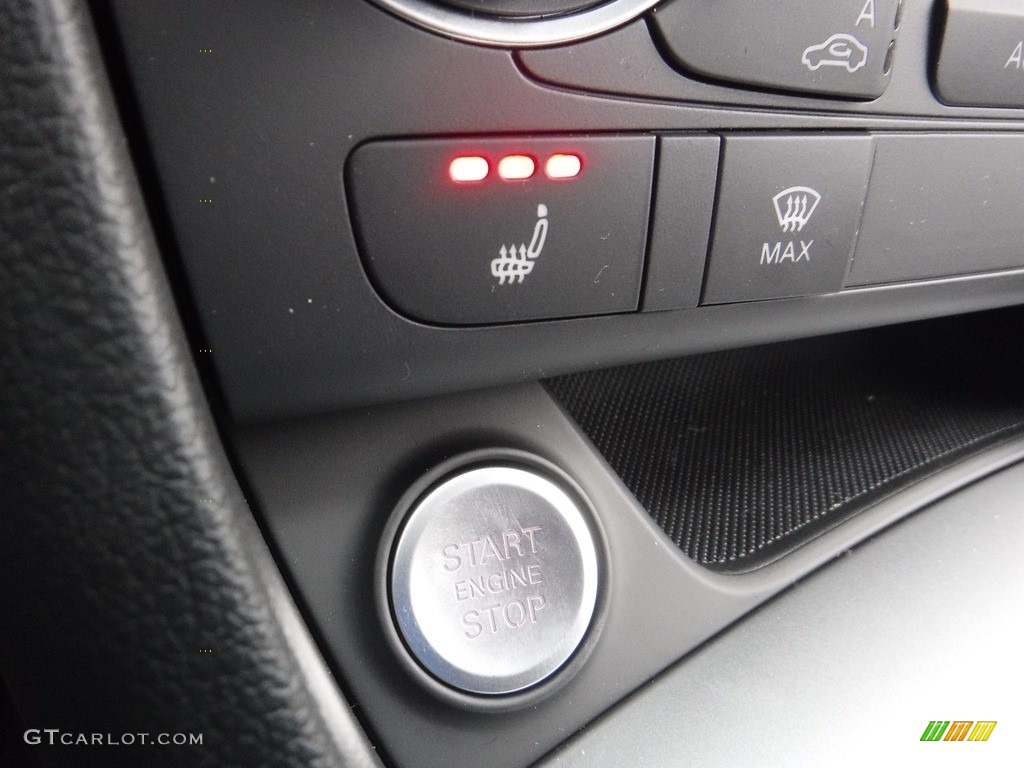 2017 Audi Q3 2.0 TFSI Premium Plus quattro Controls Photo #117196579
