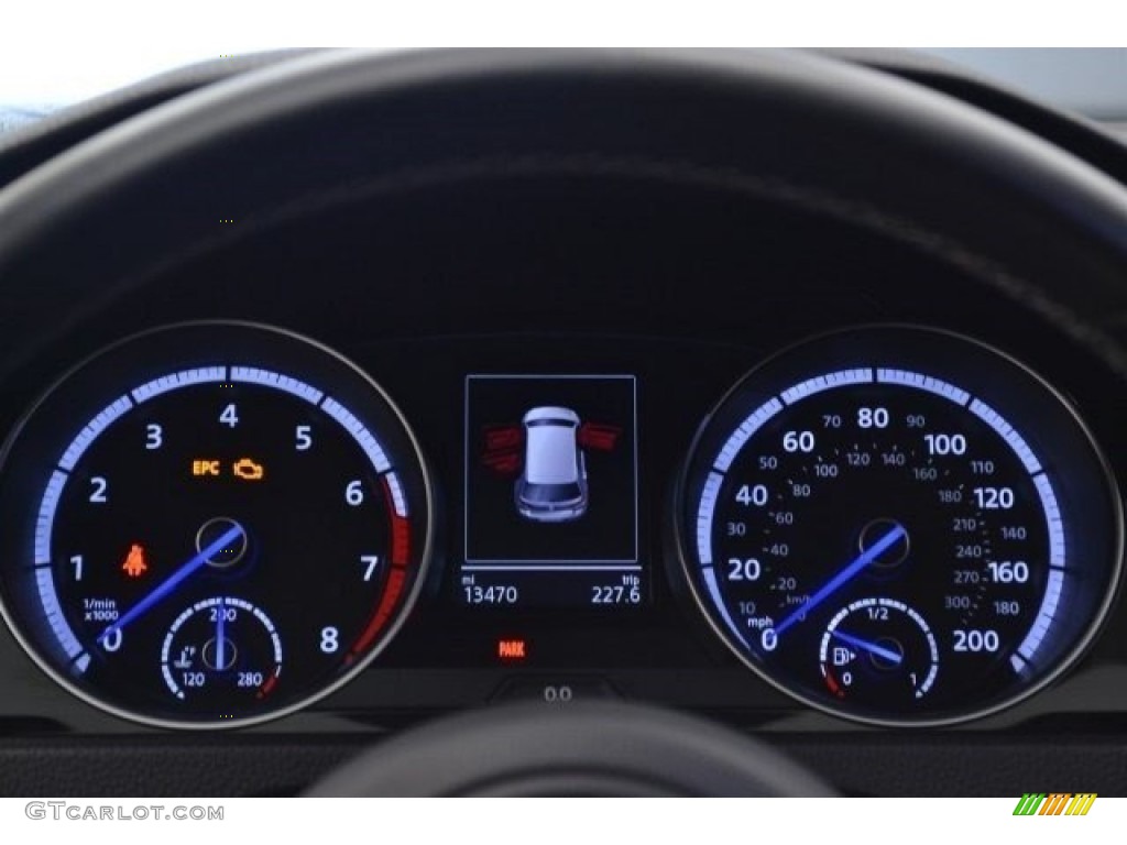 2016 Volkswagen Golf R 4Motion w/DCC. Nav. Gauges Photo #117197959