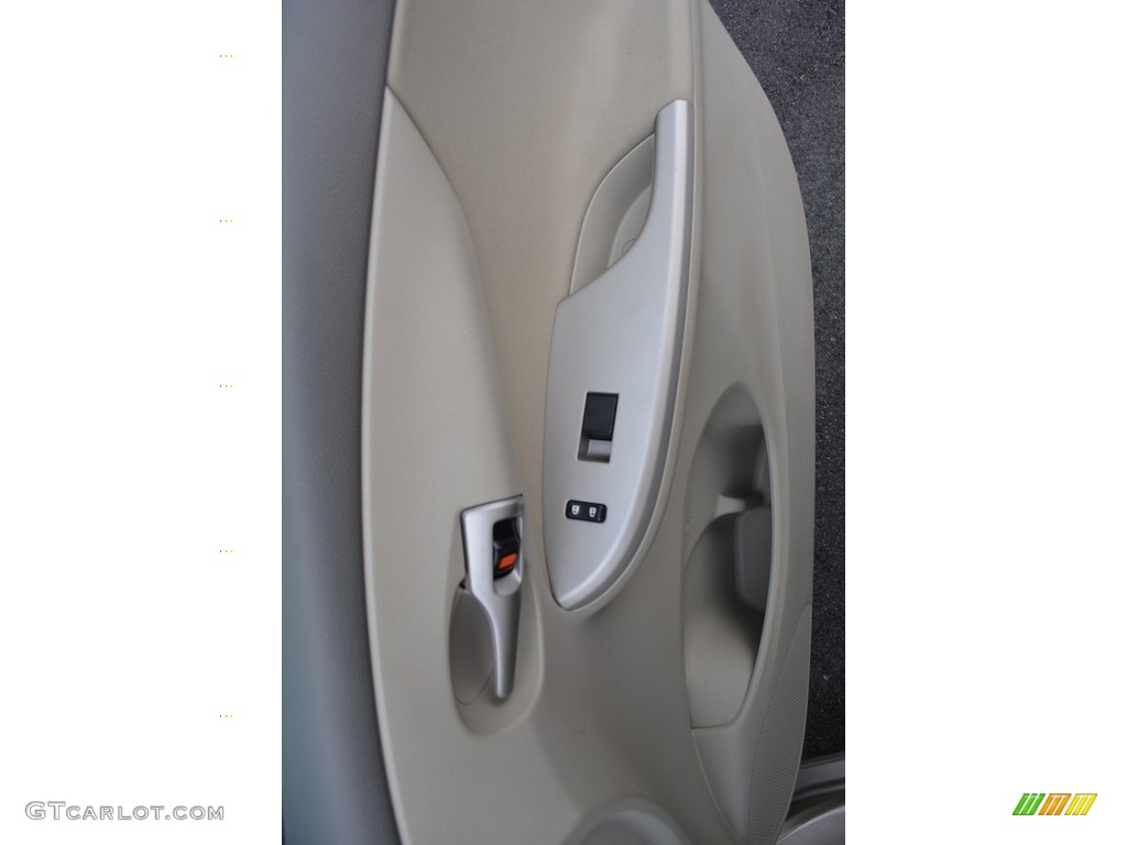 2010 Corolla LE - Desert Sand Metallic / Ash photo #14