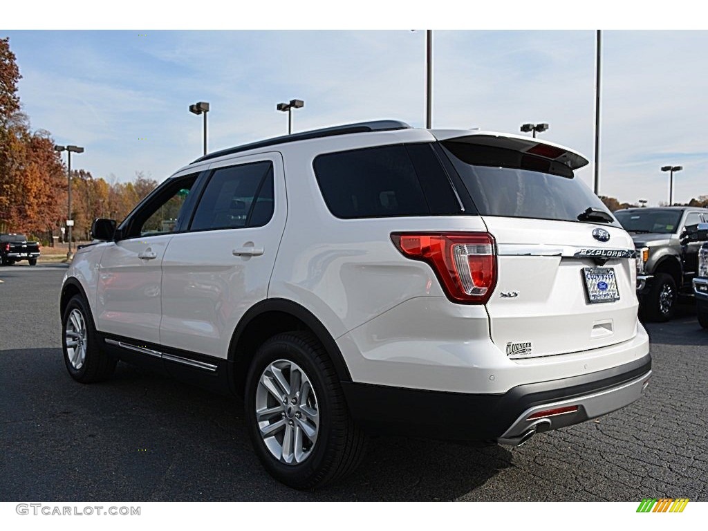 2017 Explorer XLT - White Platinum / Medium Light Camel photo #22