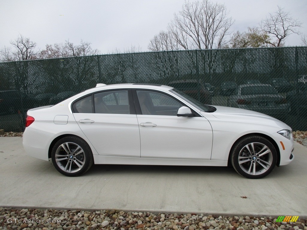 2017 3 Series 330i xDrive Sedan - Alpine White / Saddle Brown photo #2