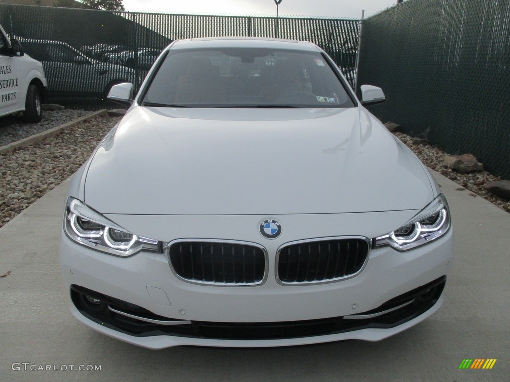 2017 3 Series 330i xDrive Sedan - Alpine White / Saddle Brown photo #6