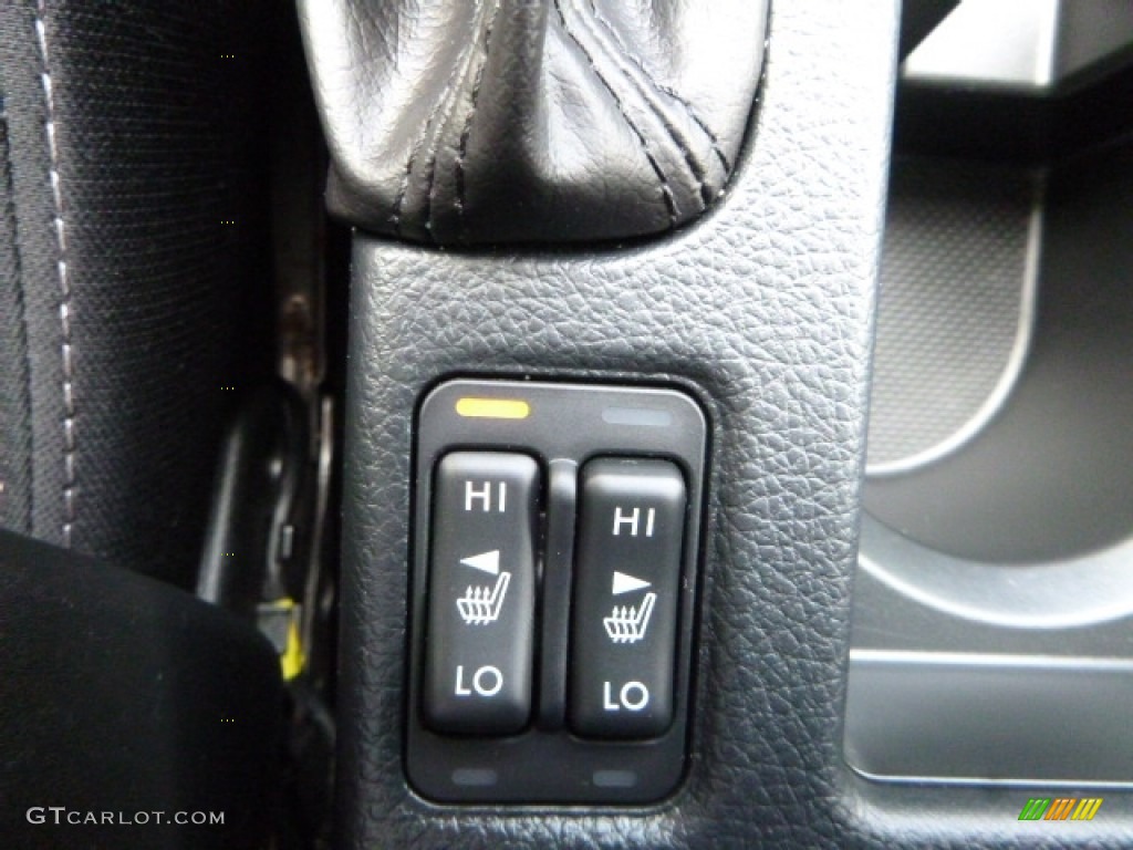 2015 XV Crosstrek 2.0i Premium - Dark Gray Metallic / Black photo #18