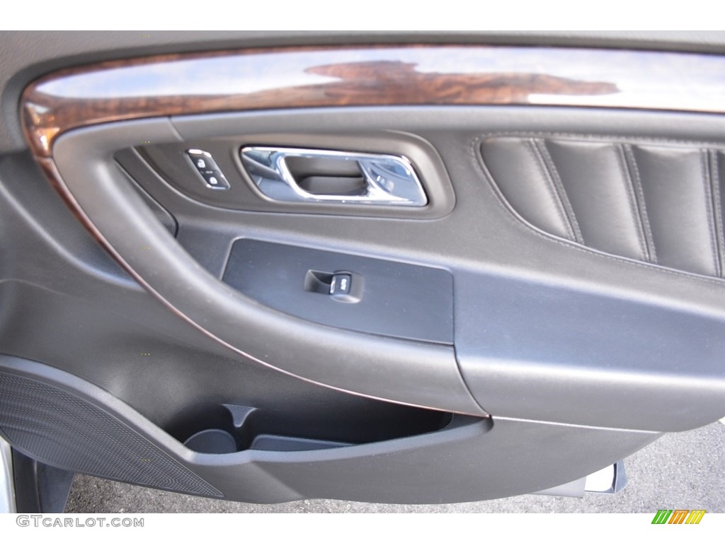 2015 Taurus Limited - Ingot Silver Metallic / Charcoal Black photo #14