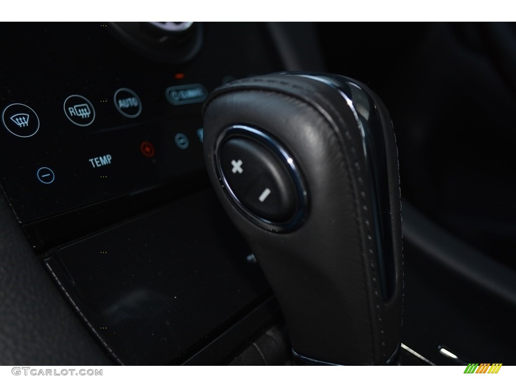 2015 Taurus Limited - Ingot Silver Metallic / Charcoal Black photo #21