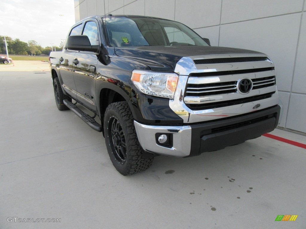 2017 Tundra SR5 CrewMax 4x4 - Midnight Black Metallic / Graphite photo #2