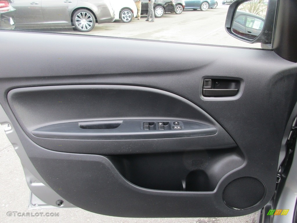 2017 Mitsubishi Mirage ES Black Door Panel Photo #117213337