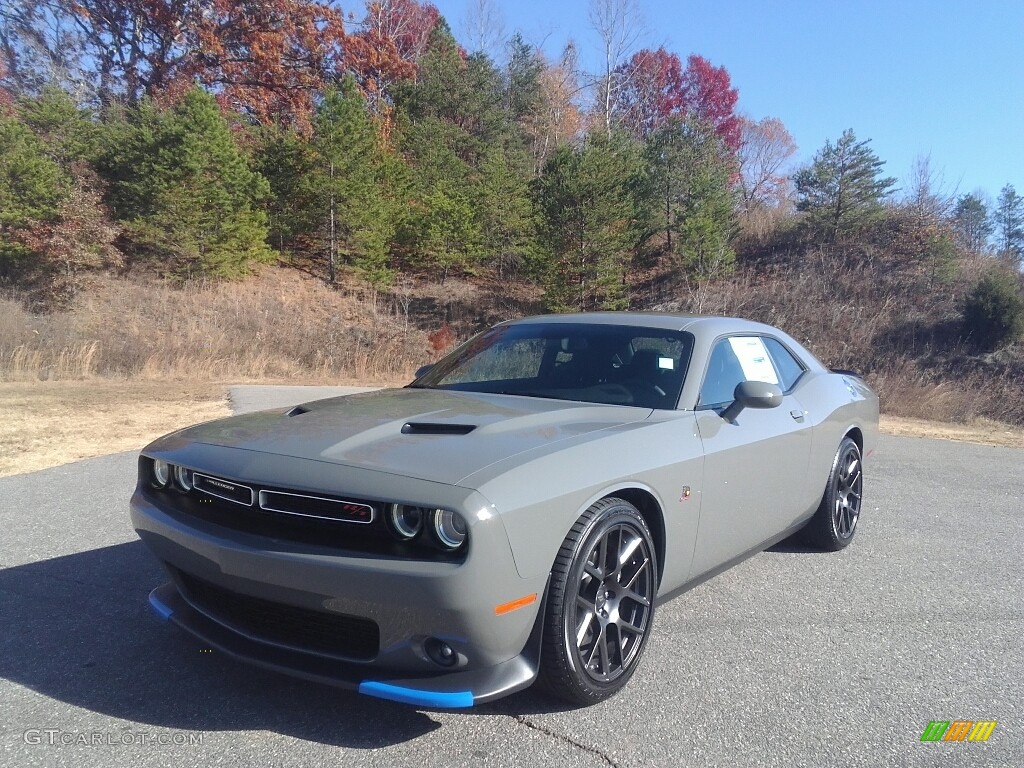 Destroyer Grey 2017 Dodge Challenger R/T Scat Pack Exterior Photo #117217428