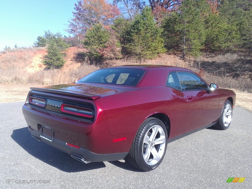 2017 Challenger R/T - Octane Red / Black photo #6