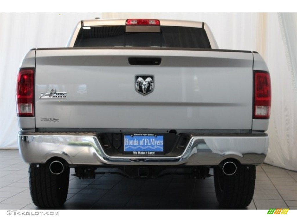 2014 1500 Big Horn Crew Cab - Bright Silver Metallic / Black/Diesel Gray photo #6