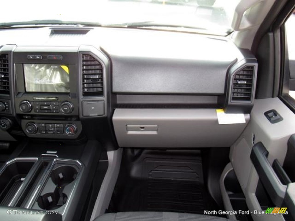 2017 F150 XL SuperCrew 4x4 - Lithium Gray / Earth Gray photo #18