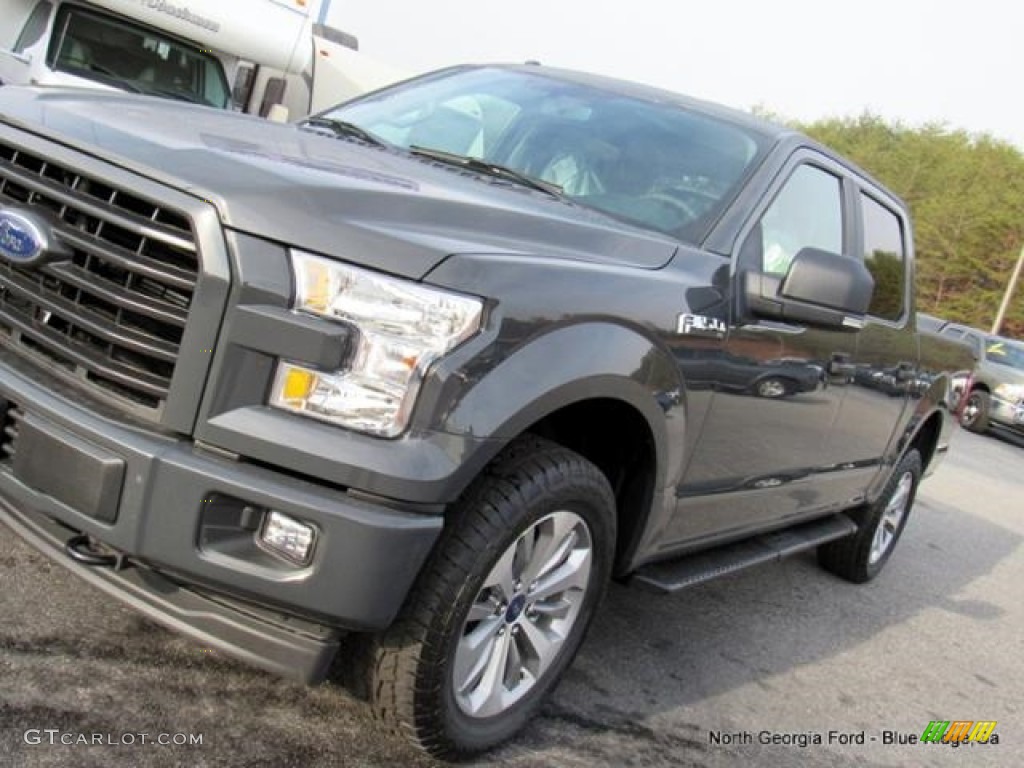 2017 F150 XL SuperCrew 4x4 - Lithium Gray / Earth Gray photo #33