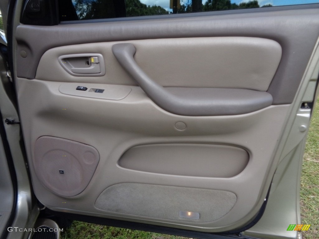 2005 Sequoia SR5 4WD - Desert Sand Mica / Taupe photo #54