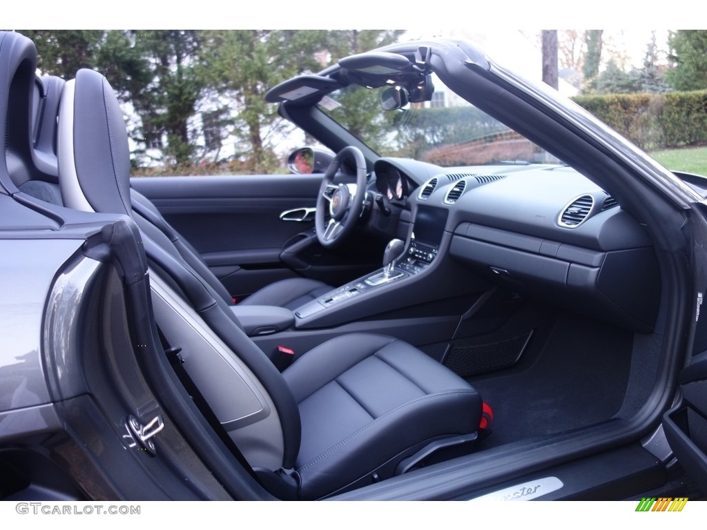 Black Interior 2017 Porsche 718 Boxster Standard 718 Boxster Model Photo #117227713