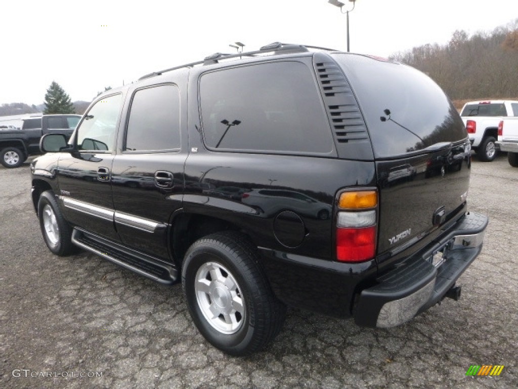 2005 Yukon SLT 4x4 - Onyx Black / Pewter/Dark Pewter photo #4