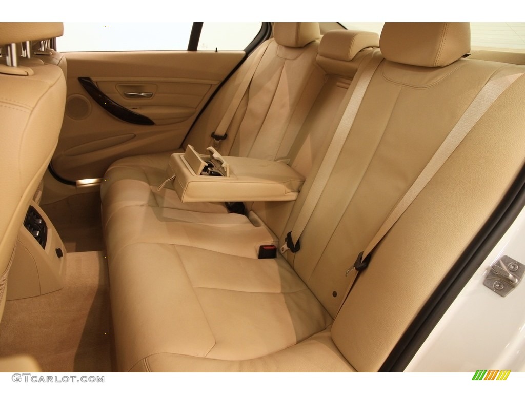 2013 3 Series 320i xDrive Sedan - Alpine White / Venetian Beige photo #18