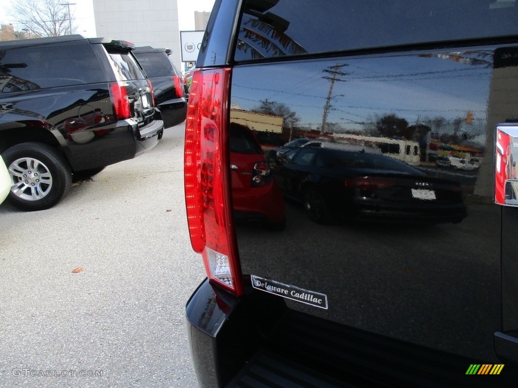 2008 Escalade AWD - Black Raven / Ebony photo #32