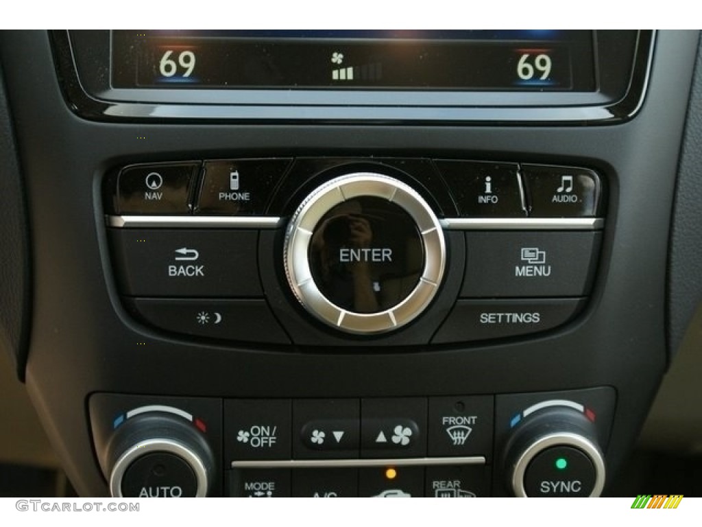 2017 Acura RDX Advance AWD Controls Photo #117235819