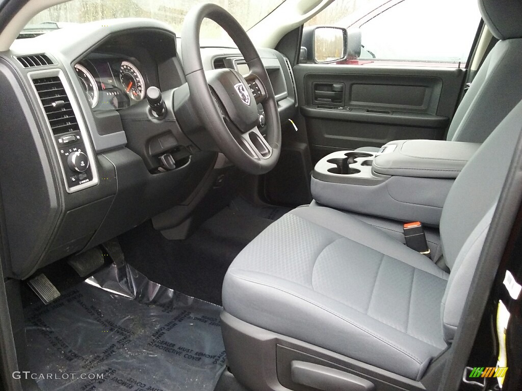 2017 1500 Express Crew Cab 4x4 - Brilliant Black Crystal Pearl / Black/Diesel Gray photo #4