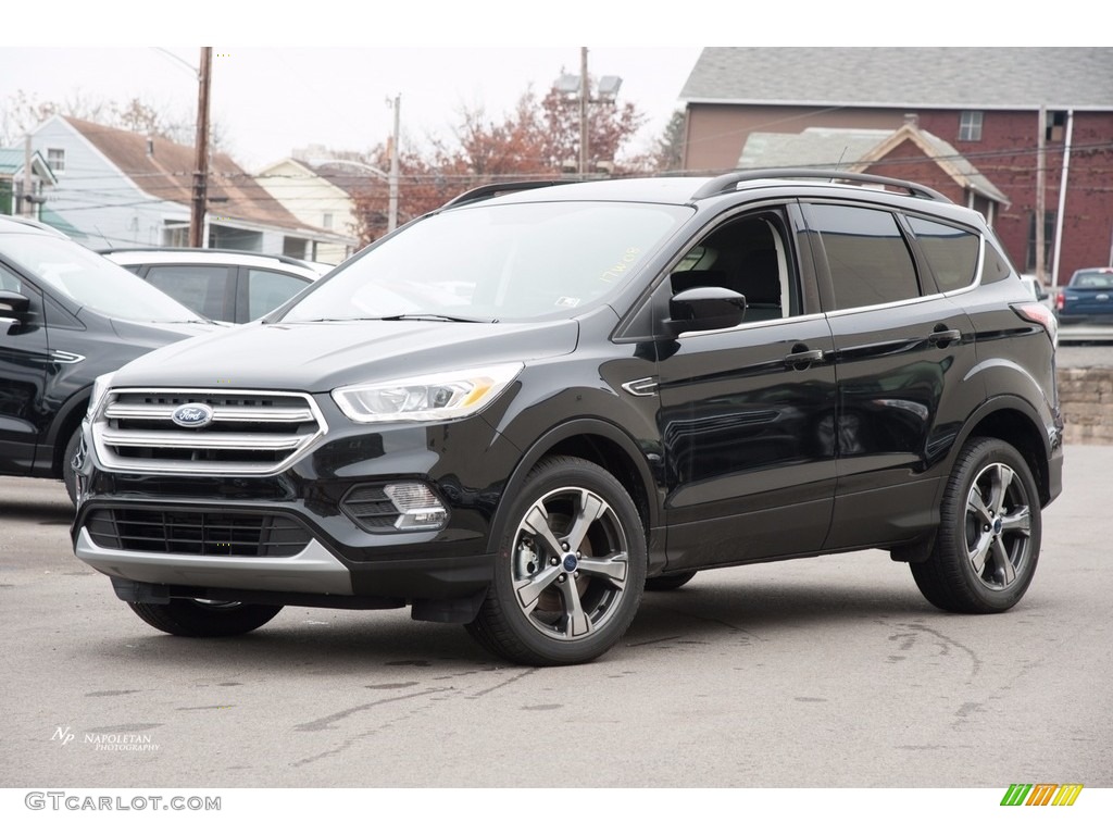 2017 Escape SE 4WD - Shadow Black / Charcoal Black photo #1