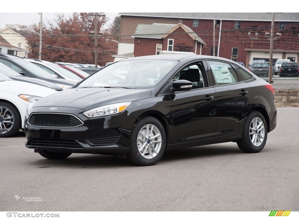 2016 Focus SE Sedan - Shadow Black / Charcoal Black photo #1