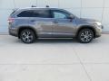 Predawn Gray Mica - Highlander XLE Photo No. 3