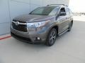 Predawn Gray Mica - Highlander XLE Photo No. 7