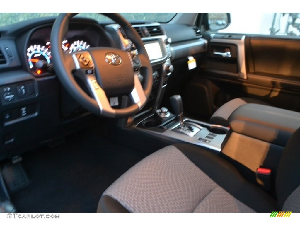 2016 4Runner SR5 4x4 - Midnight Black Metallic / Black photo #5