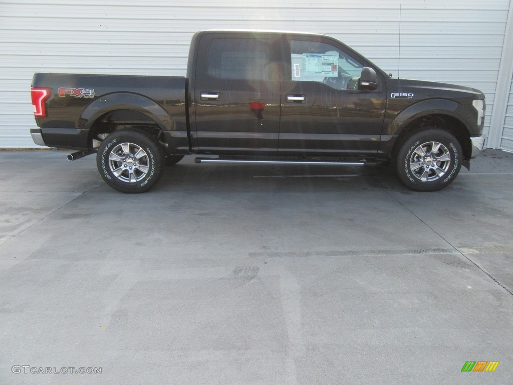 2017 F150 XLT SuperCrew 4x4 - Shadow Black / Earth Gray photo #3