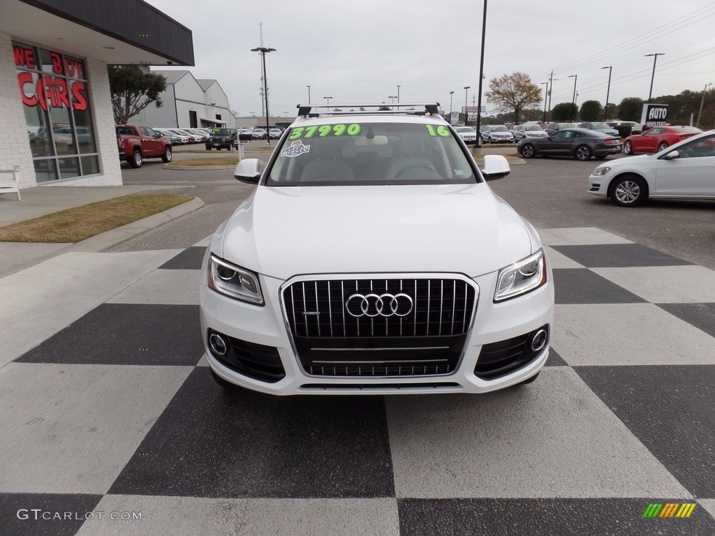 2016 Q5 2.0 TFSI Premium quattro - Glacier White Metallic / Pistachio Beige photo #2