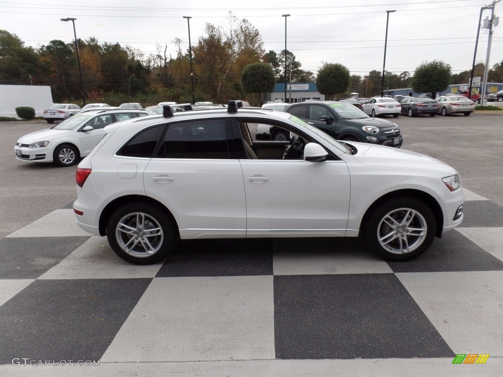 2016 Q5 2.0 TFSI Premium quattro - Glacier White Metallic / Pistachio Beige photo #3