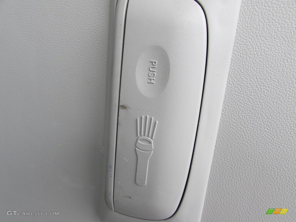 2010 Town & Country Touring - Clearwater Blue Pearl / Medium Slate Gray/Light Shale photo #19