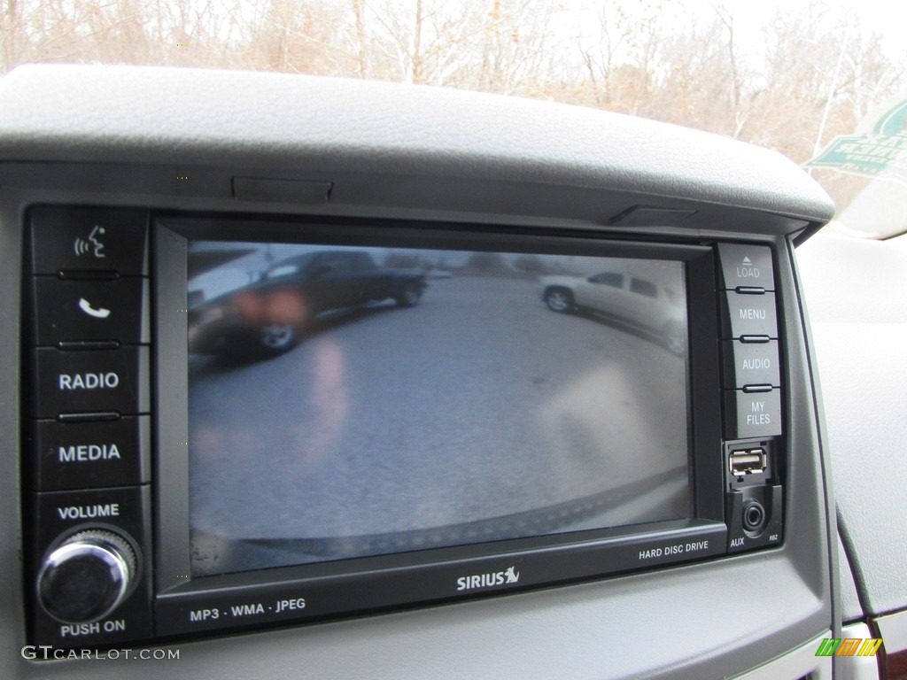 2010 Town & Country Touring - Clearwater Blue Pearl / Medium Slate Gray/Light Shale photo #50