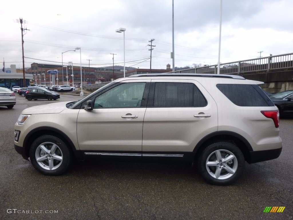 2017 Explorer XLT 4WD - White Gold / Ebony Black photo #5