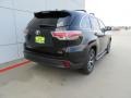 2016 Midnight Black Metallic Toyota Highlander XLE  photo #4