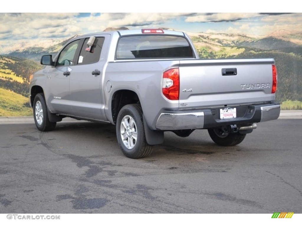 2017 Tundra SR5 CrewMax 4x4 - Silver Sky Metallic / Graphite photo #2