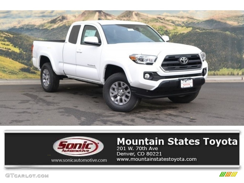 2017 Tacoma SR5 Access Cab 4x4 - Super White / Cement Gray photo #1