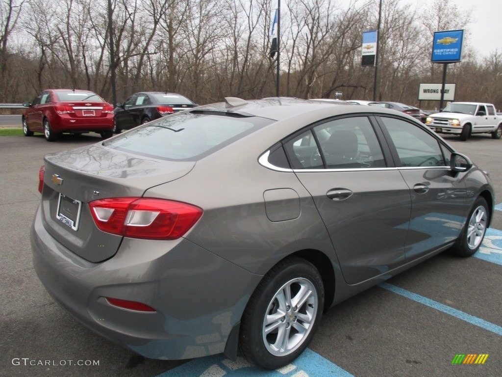 2017 Cruze LT - Pepperdust Metallic / Jet Black photo #6
