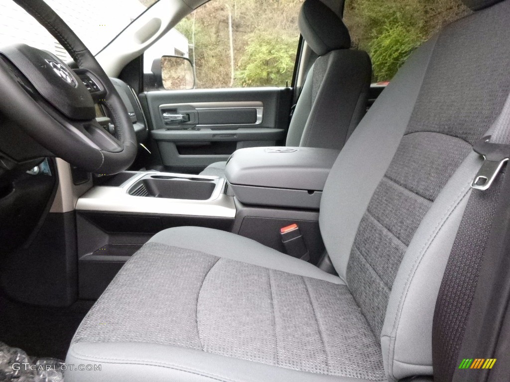 2017 Ram 2500 Big Horn Crew Cab 4x4 Front Seat Photo #117262180