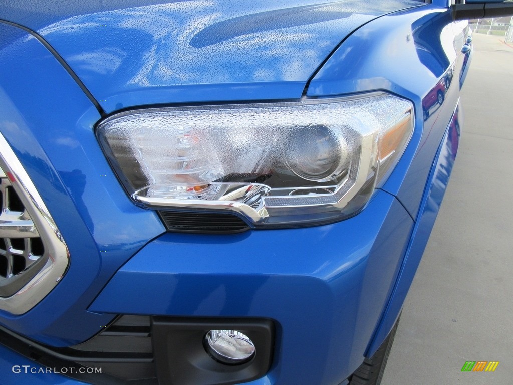 2017 Tacoma TRD Sport Double Cab - Blazing Blue Pearl / TRD Graphite photo #9