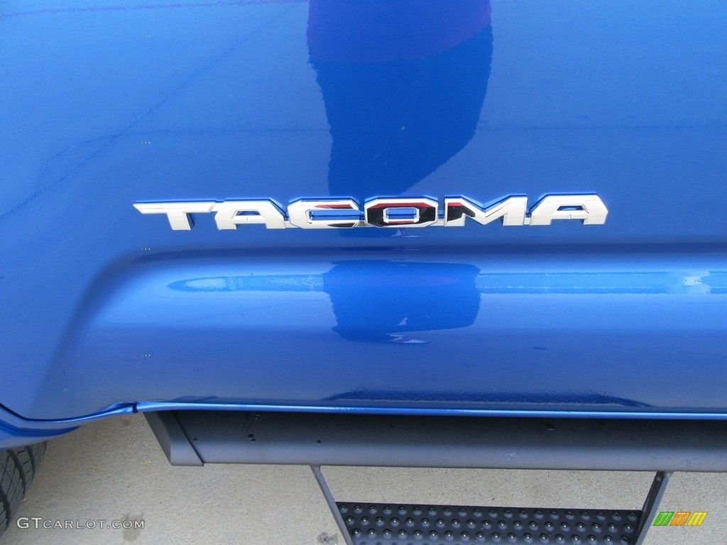 2017 Tacoma TRD Sport Double Cab - Blazing Blue Pearl / TRD Graphite photo #14