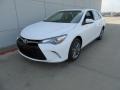 2017 Super White Toyota Camry SE  photo #7