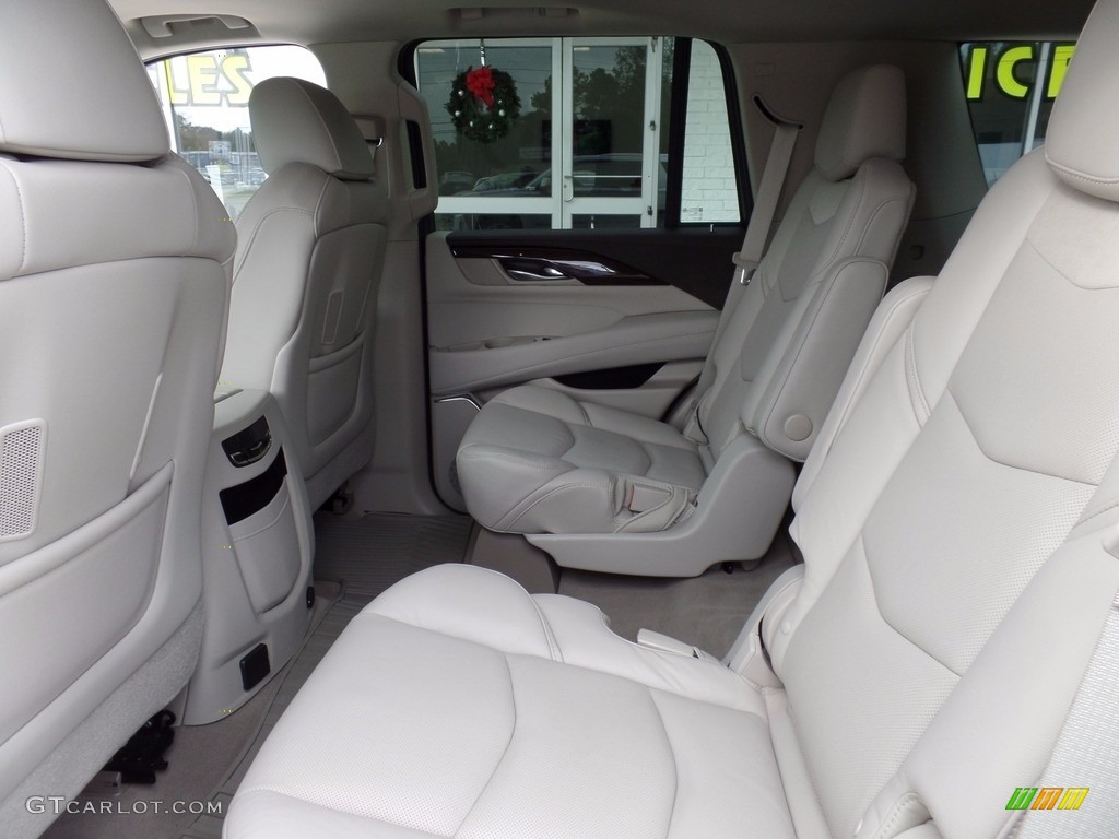 2016 Cadillac Escalade Luxury 4WD Rear Seat Photo #117266065