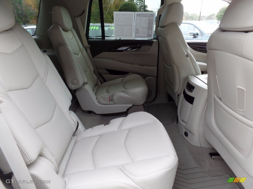 2016 Cadillac Escalade Luxury 4WD Rear Seat Photos